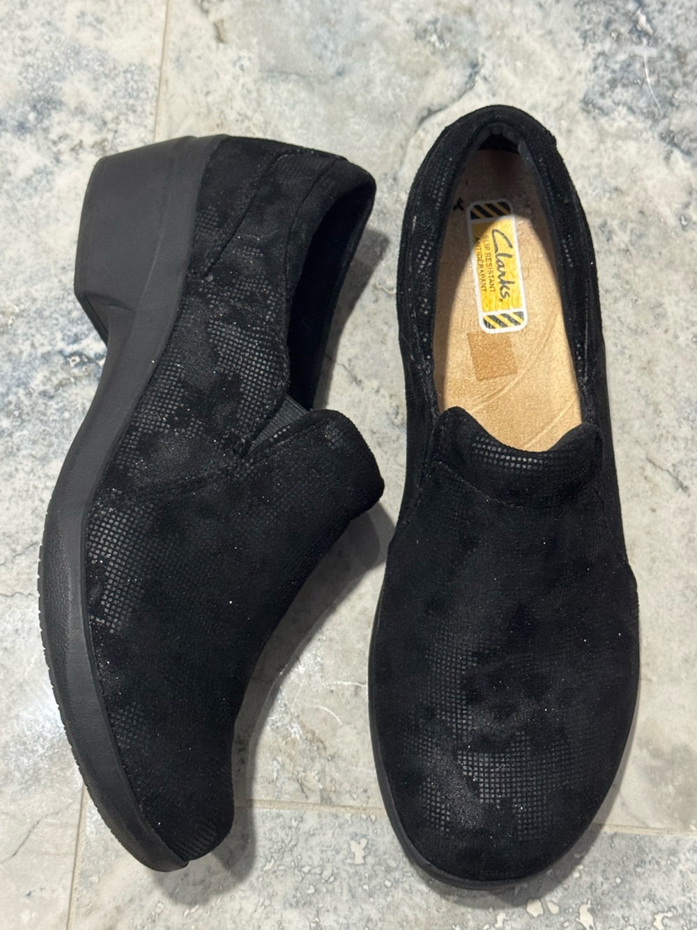 NWOT Clarks Black Slip-On Platform Loafers slip resistant
